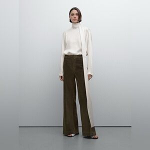 Massimo Dutti Khaki Wide-Leg Velvet Pants. New